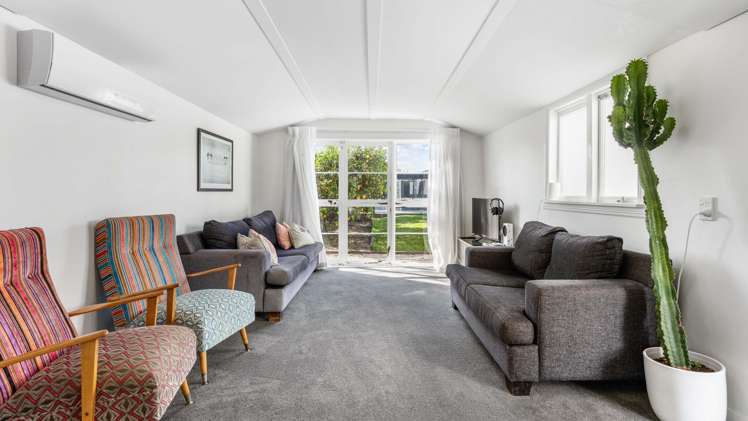 25 Stevenson Road Clarks Beach_24