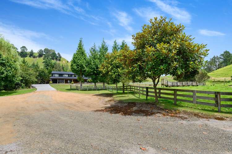 1765 Tutukau Road Kinloch_1