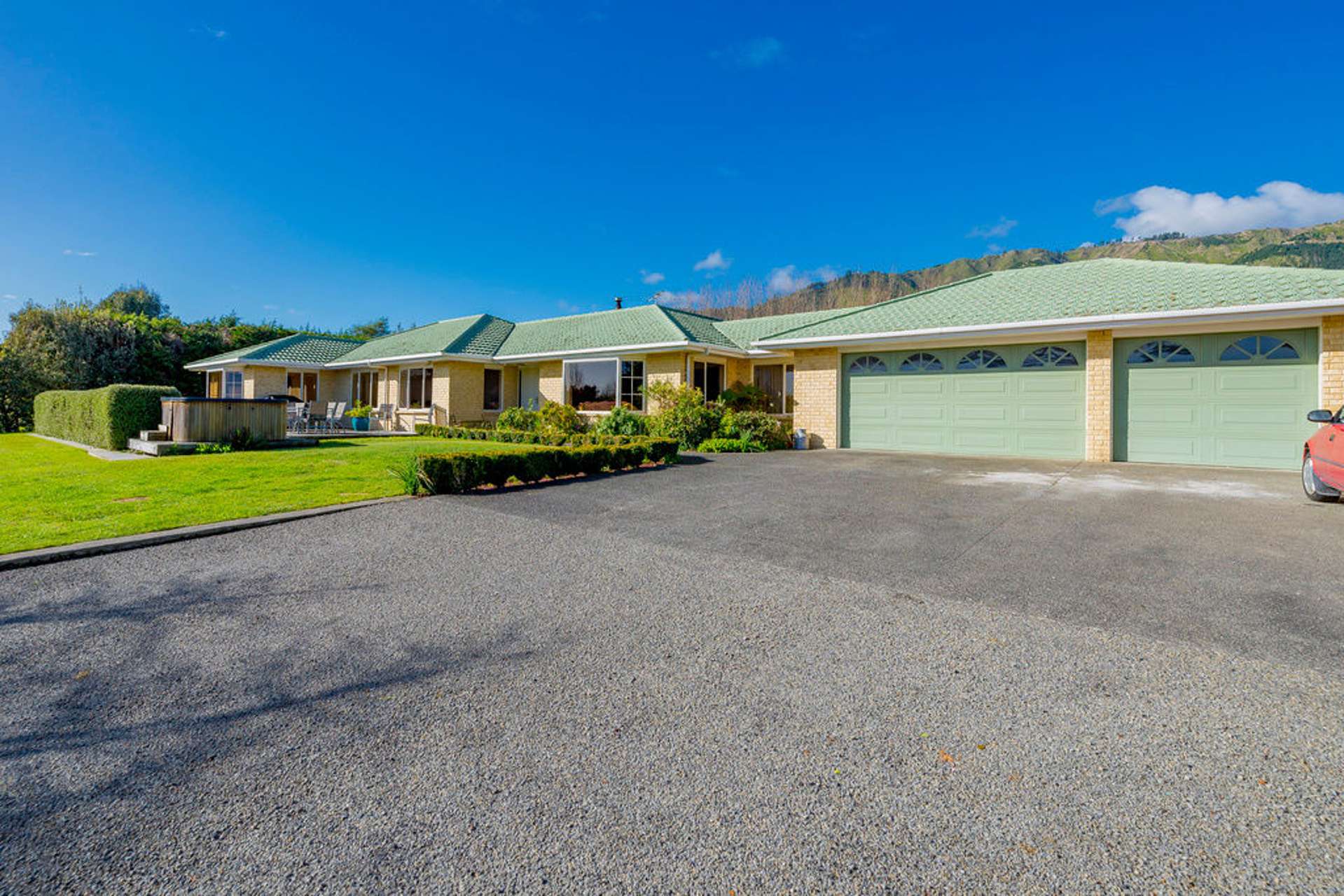 23 Kensington Drive Peka Peka_0