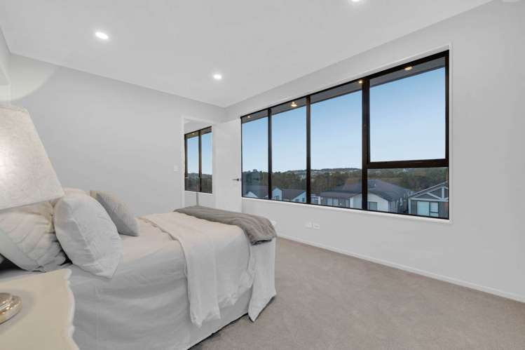 14 Alluvial Street Flat Bush_12