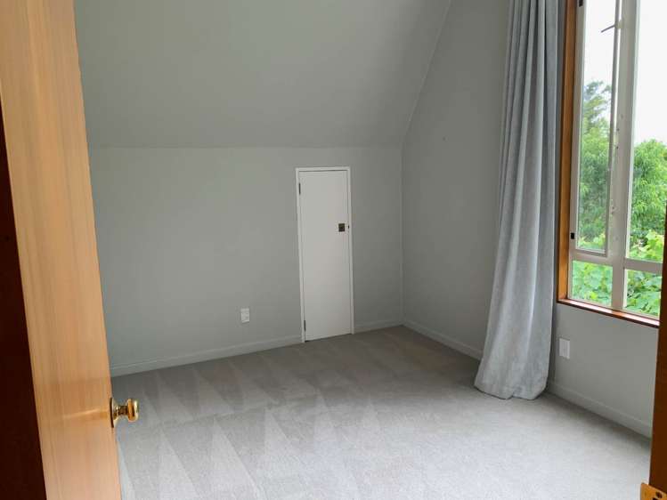 69 Croft Lane Riverhead_19