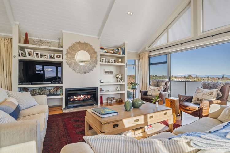 23 Shepherd Road Waipahihi_4