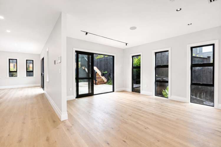 7 Halcyon Bay Lane Ara Hills_6