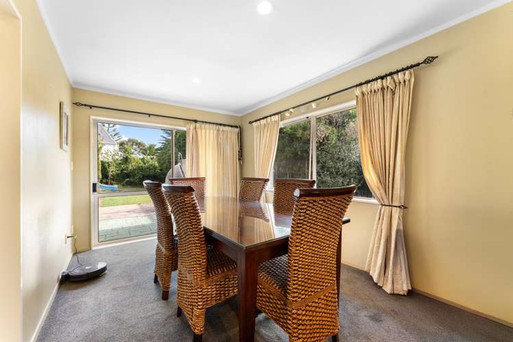 4 Cloverfields Drive Waimauku_11