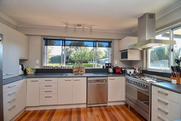 23 Armstrong Avenue Carterton_5