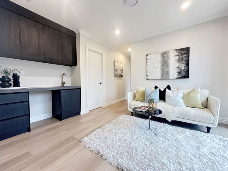 389 Te Taruna Drive_4