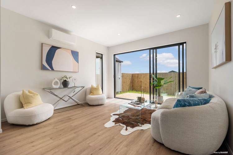 12 Horokaka Street Massey_4