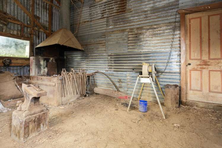 53 Horse Gully Road Papakaio_31