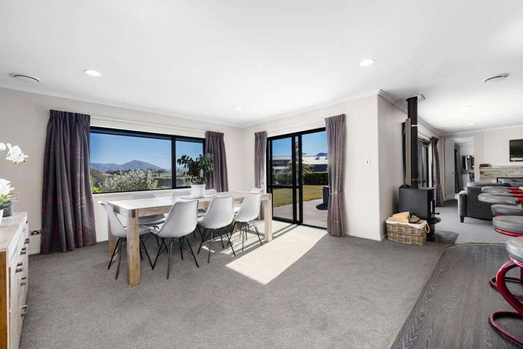 20 Church Road Luggate_10