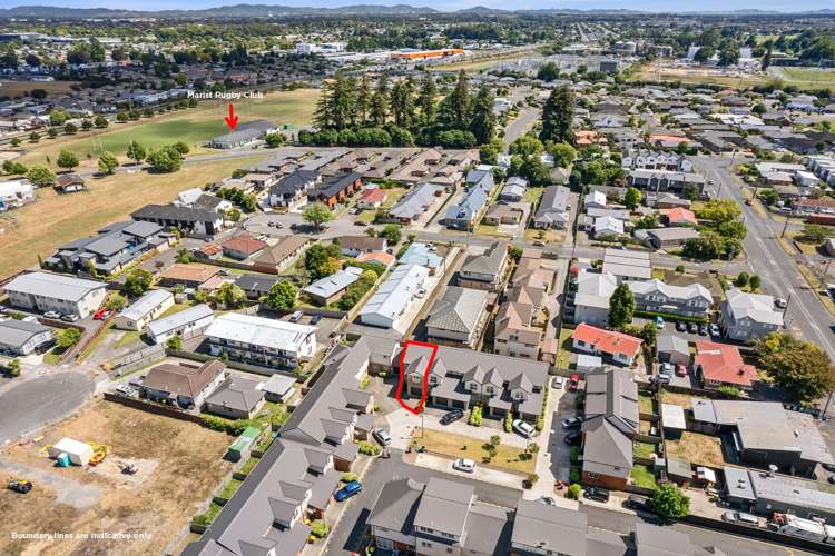 71 Chiefs Court Hamilton East_11