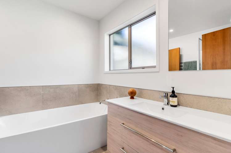 57 Second View Avenue Beachlands_11