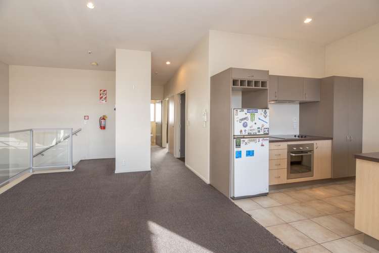 6/40 Hayton Road Wigram_11