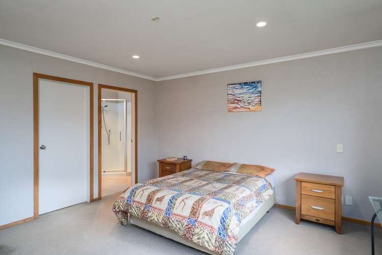 2/7 Kiwi Street Taupo_7