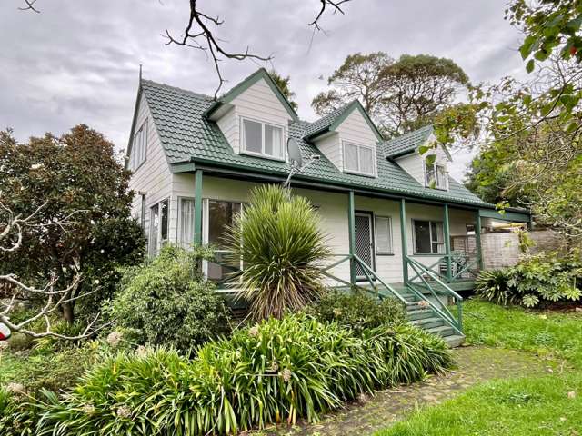 Charming Refurbished Home!