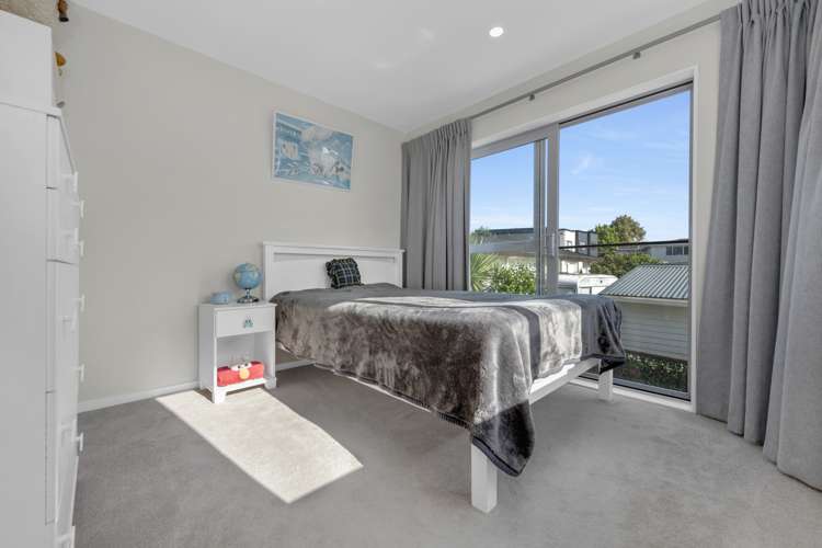 71d Glenmore Road Sunnyhills_16