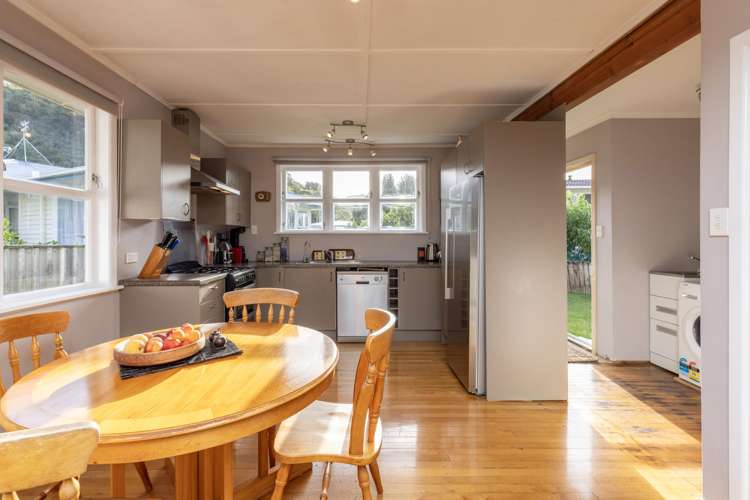 4 Brazier Grove Paraparaumu_4