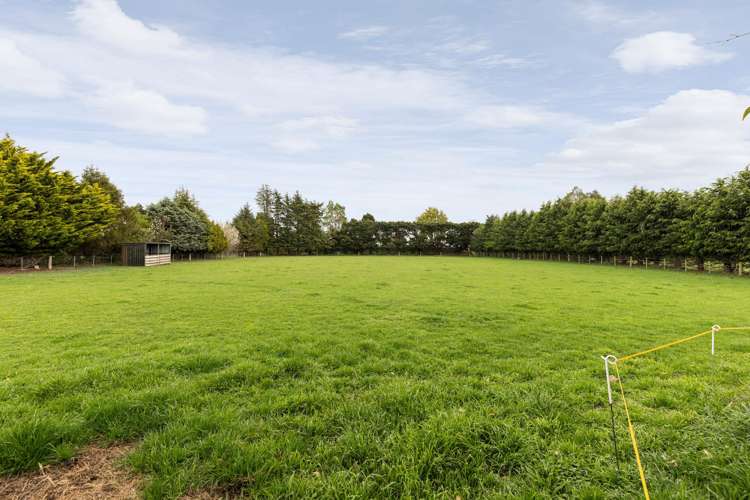 1490 North Eyre Road West Eyreton_34