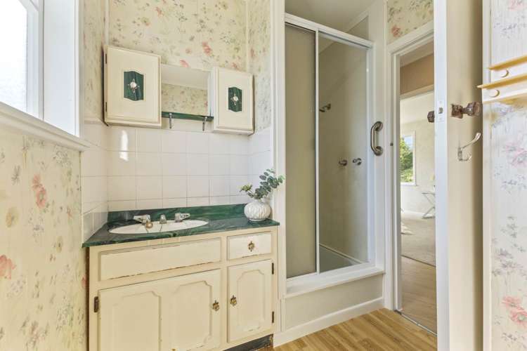 29 Swan Crescent Pakuranga_16