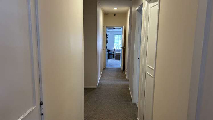 23 Murvale Drive Bucklands Beach_11