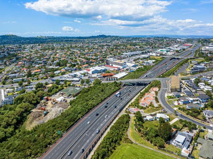 211 Richardson Road Mount Roskill_3