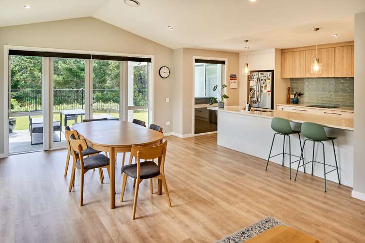 8 Prestbury Grove Churton Park_8