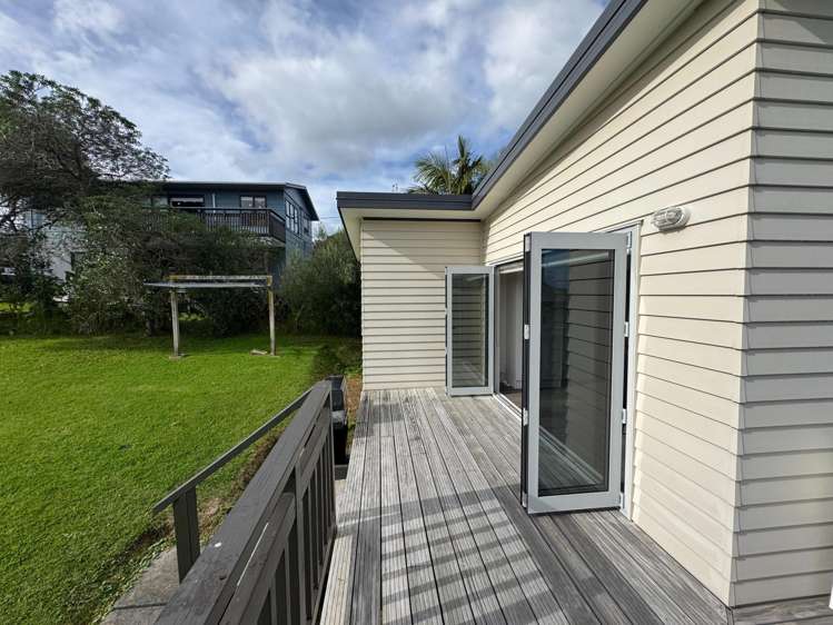 57 Hamilton Road Surfdale_16