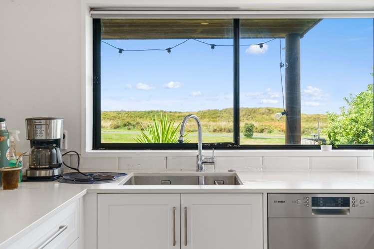 740 Papamoa Beach Road Papamoa_13