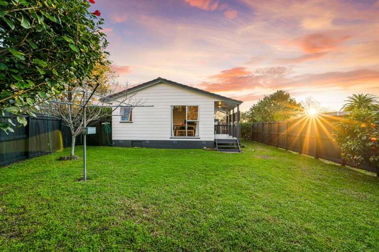 92b Beach Road Te Atatu Peninsula_22