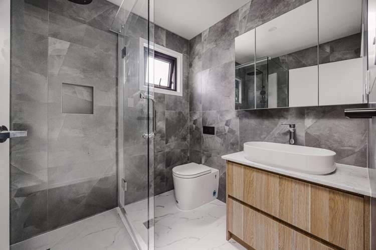 14 Kaaramuramu Lane Mangere Bridge_6