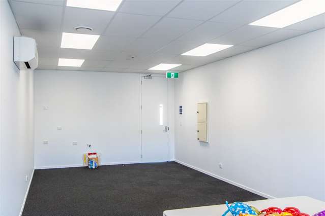 Office 3A/15 Central Boulevard Silverdale_3