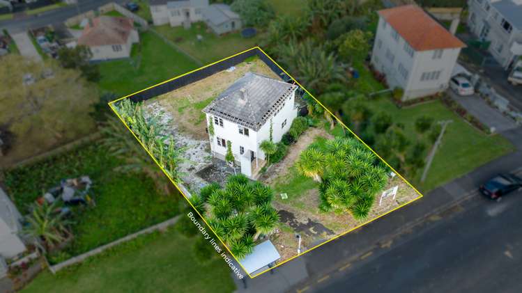 40 Court Crescent_1