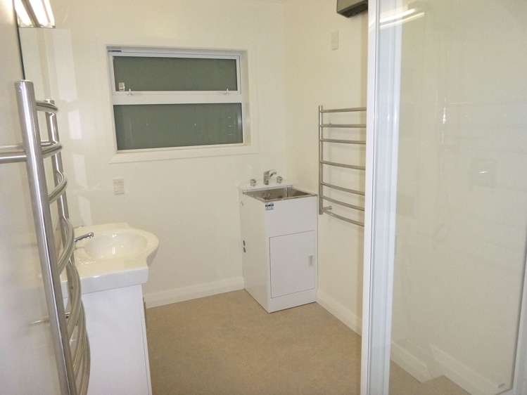 185 Buckley Road Southgate_12