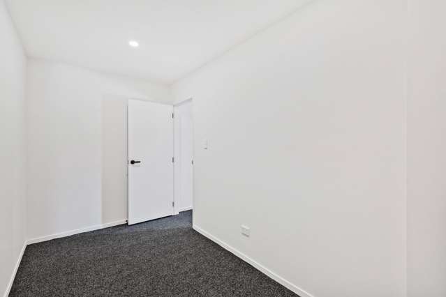 UNIT 6 13 FAIRDALE PLACE_2