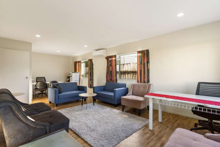 7 Woodford Avenue Henderson_8