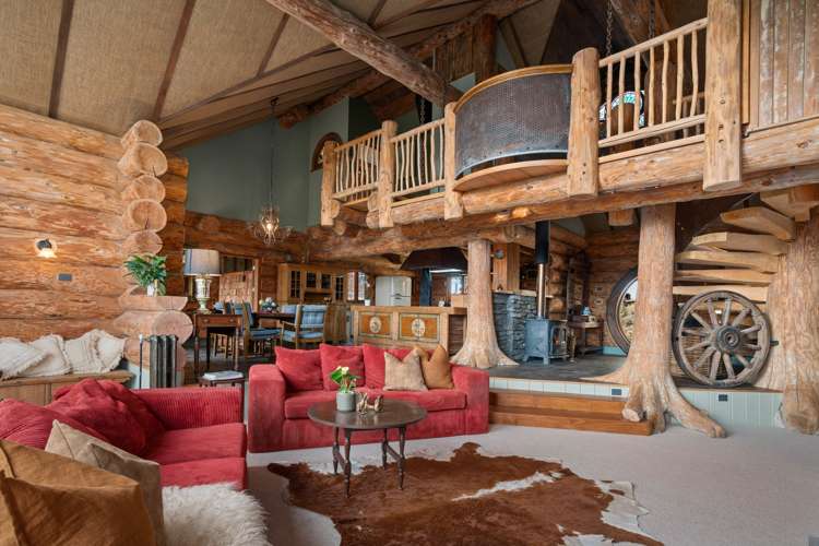 123 Hillview Road Alexandra_6