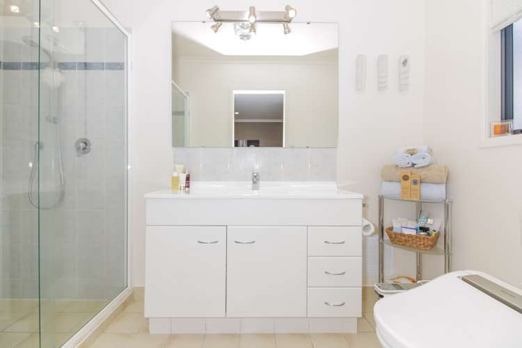 27 Harbour View Road Te Atatu Peninsula_13