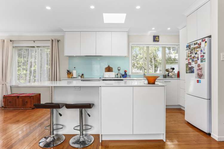 223 Godley Road Titirangi_8