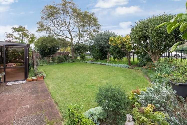 74a Wellington Street Howick_15