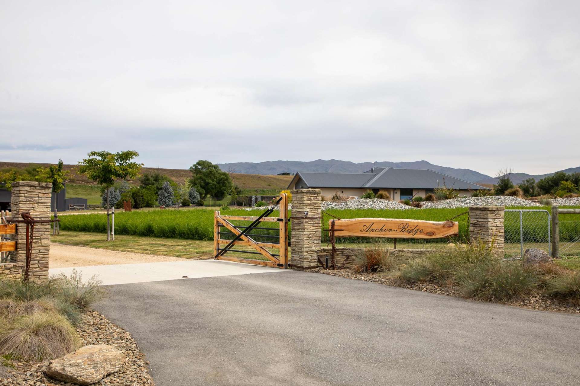 57 Golden Road Alexandra_0