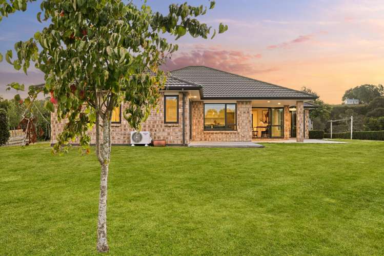 71 Eyre Road Ngahinapouri_18