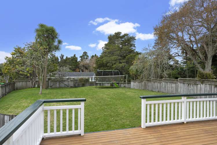 27 Lucinda Place Glen Eden_17