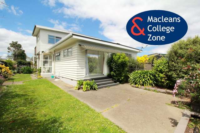 Stylish and spacious in Macleans College zone