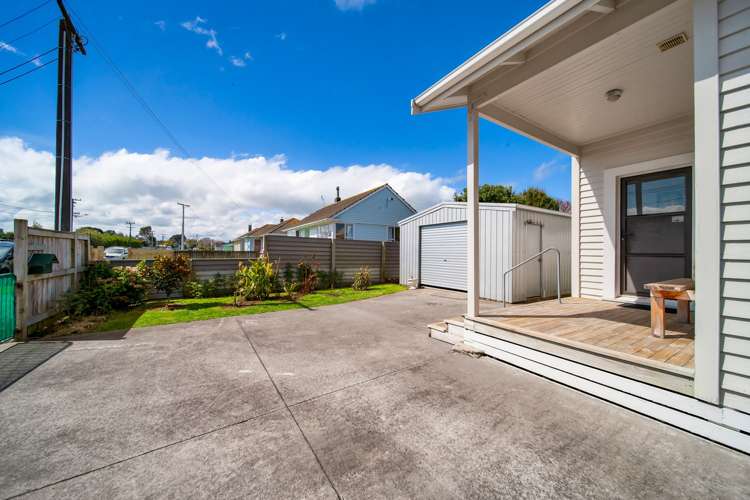 83 Fairfield Road Hawera_16