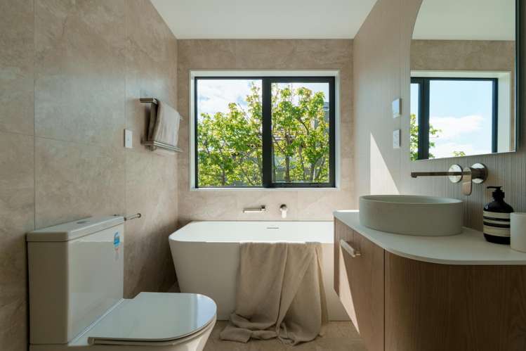 2E Hyde Road Rothesay Bay_14