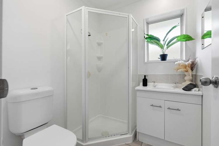 10 Highgate Place Somerville_25