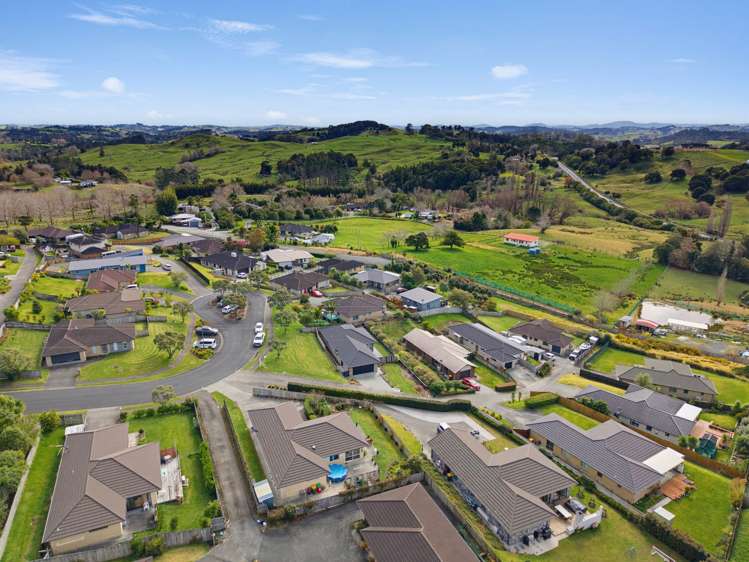 32 Astrid Lane Wellsford_21