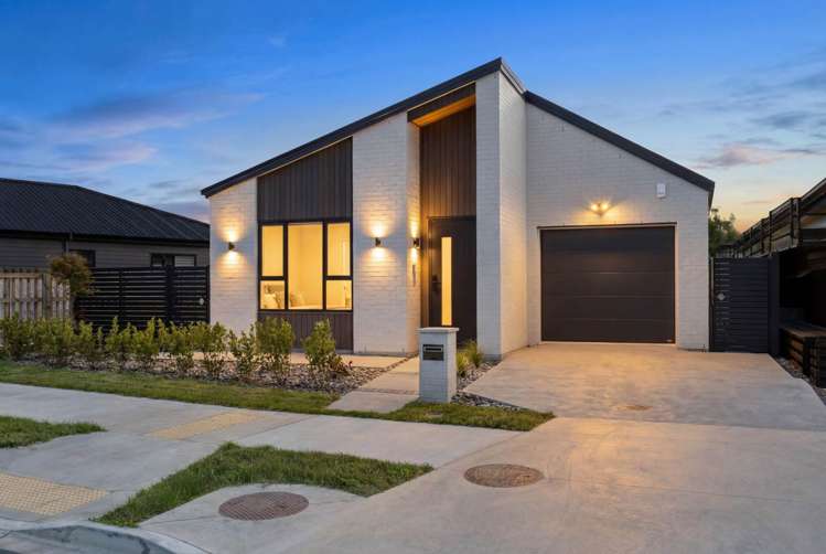 22 Furlough Road Opaheke_0