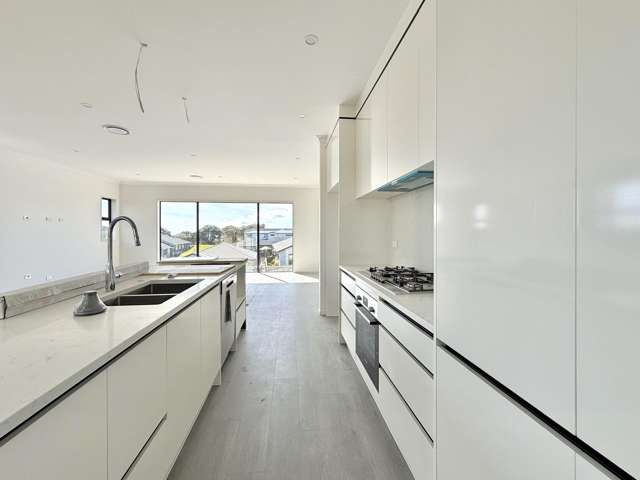 29 Pacific Heights Road Orewa_4