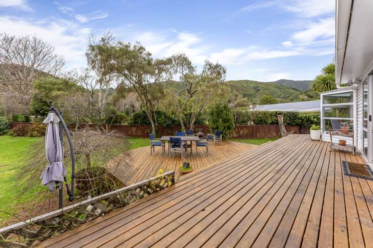 115 Hine Road Wainuiomata_11