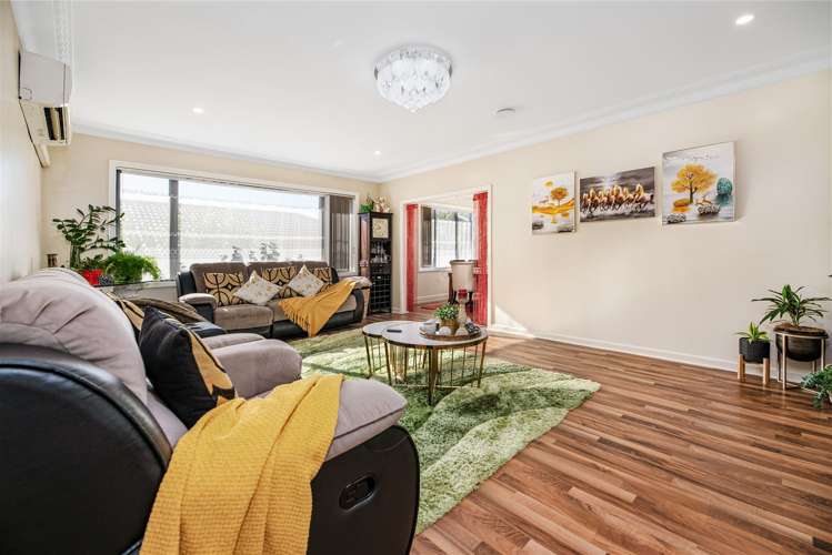 82 Metcalfe Road Ranui_16